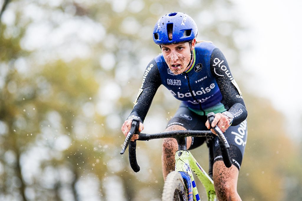 Dutch Lucinda Brand pictured in action during the women&#039;s race of the Superprestige Merksplas cyclocross event, fourth stage (4/8) of the Superprestige cyclocross cycling competition, Saturday 15 November 2025, in Merksplas. BELGA PHOTO JASPER JACOBS (Photo by JASPER JACOBS / BELGA MAG / Belga via AFP) (Photo by JASPER JACOBS/BELGA MAG/AFP via Getty Images)