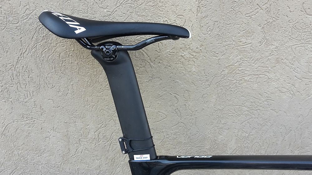 Boonen's seatpost is a carbon integrated post