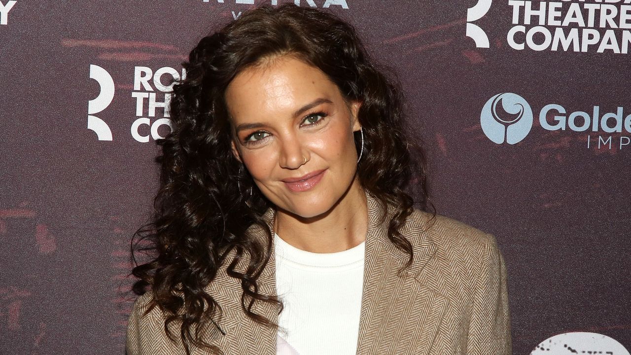 Katie Holmes never wanted to be a &#039;sexy young thing&#039;. Seen here at the Roundabout Theater Company&#039;s production of the new play &quot;The Wanderers&quot;