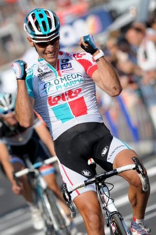 Philippe Gilbert (Omega Pharma-Lotto) celebrates his victory.