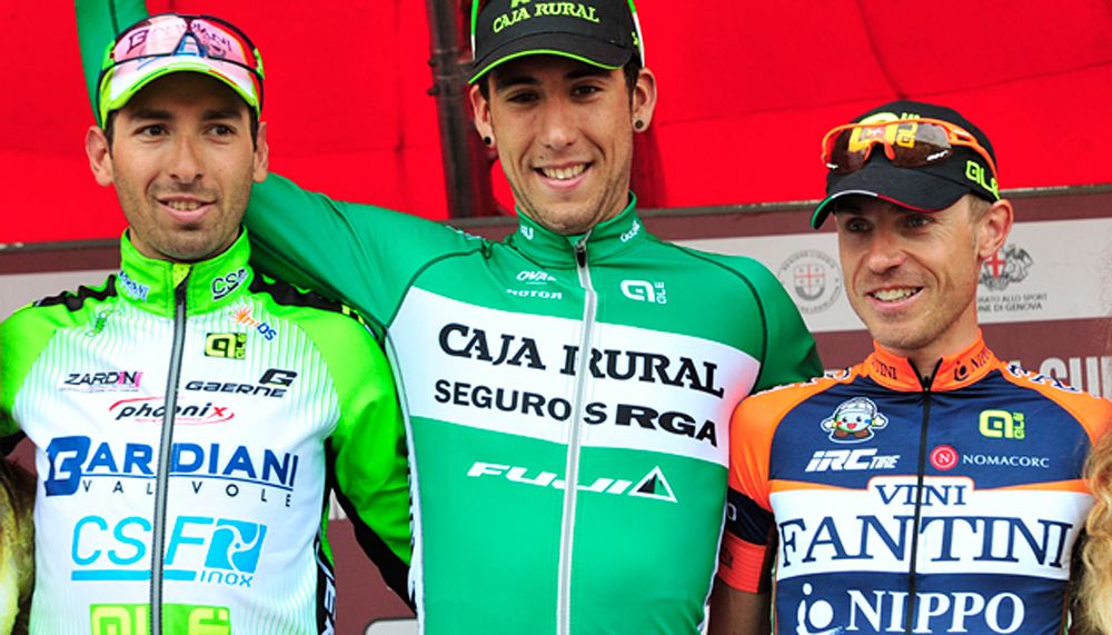 Omar Fraile (Caja Rural-Seguros RGA) celebrates his win on the podium
