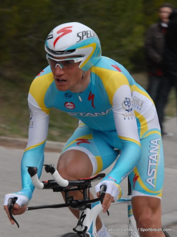 Roman Kreuziger (Astana) was almost three minutes behind.