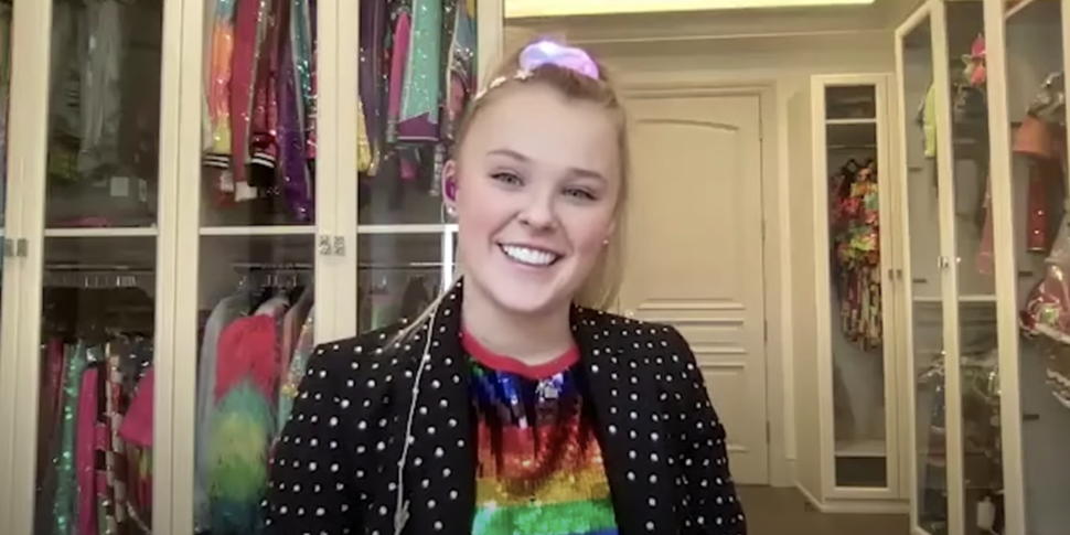 Jojo Siwa Reveals To Demi Lovato When She Felt Her First Gay Awakening Cinemablend 1201