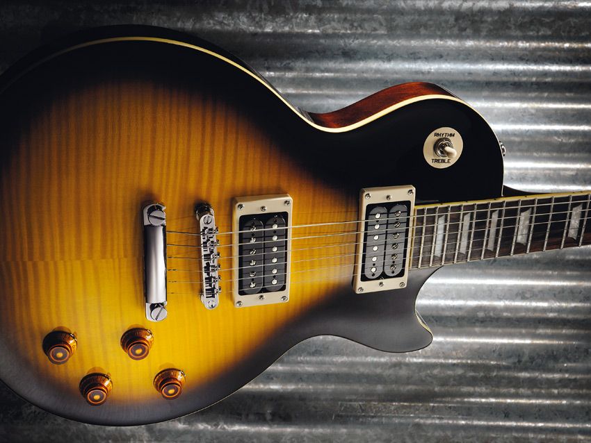 Although the flamed maple is a veneer, features such as the long neck tenon are vintage-accurate