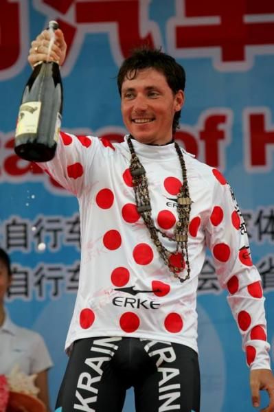 Volodymyr Zagorodniy (Ukraine) in the polka dot jersey.
