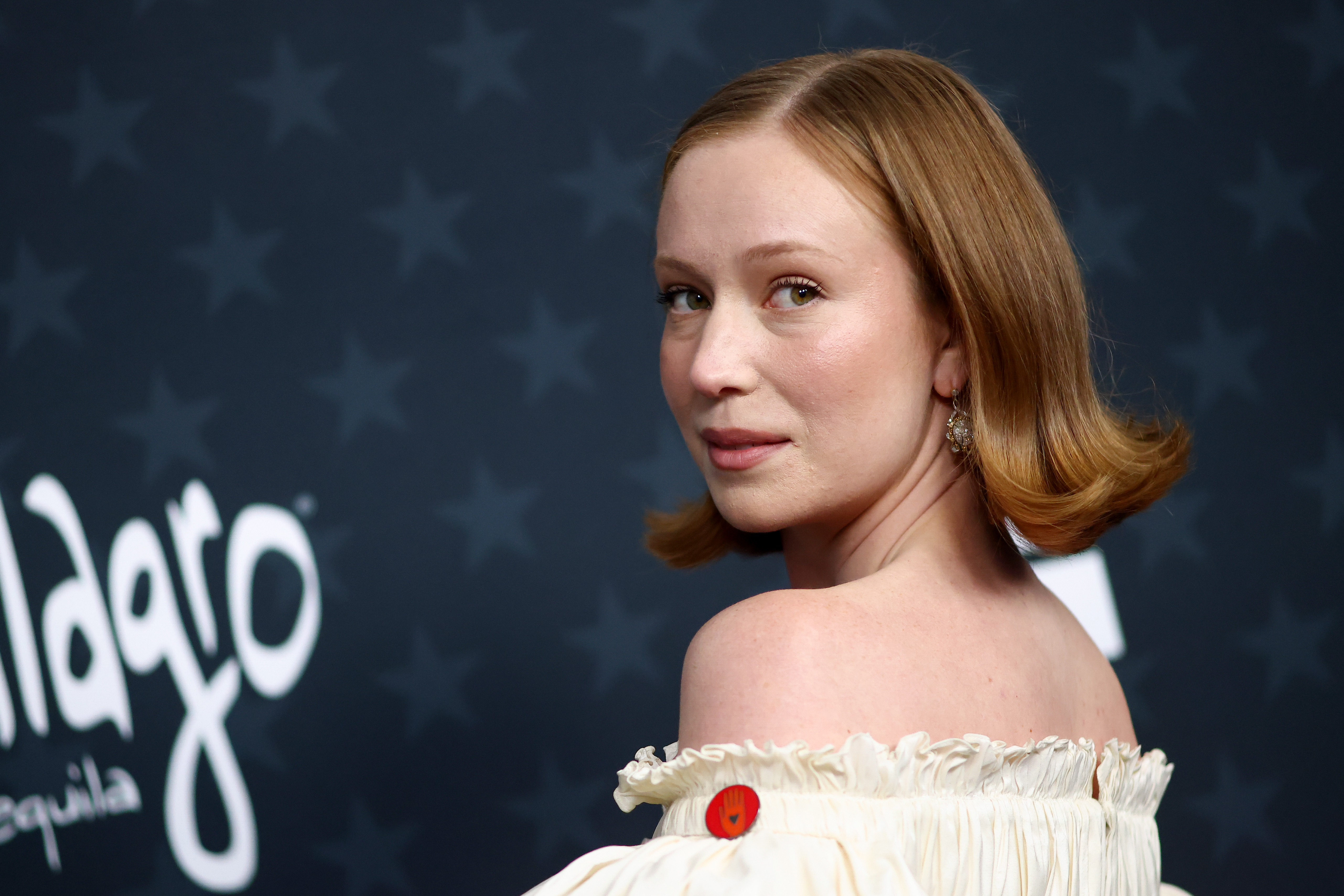 Hannah Einbinder wearing Louis Vuitton at the 2026 Critics Choice Awards