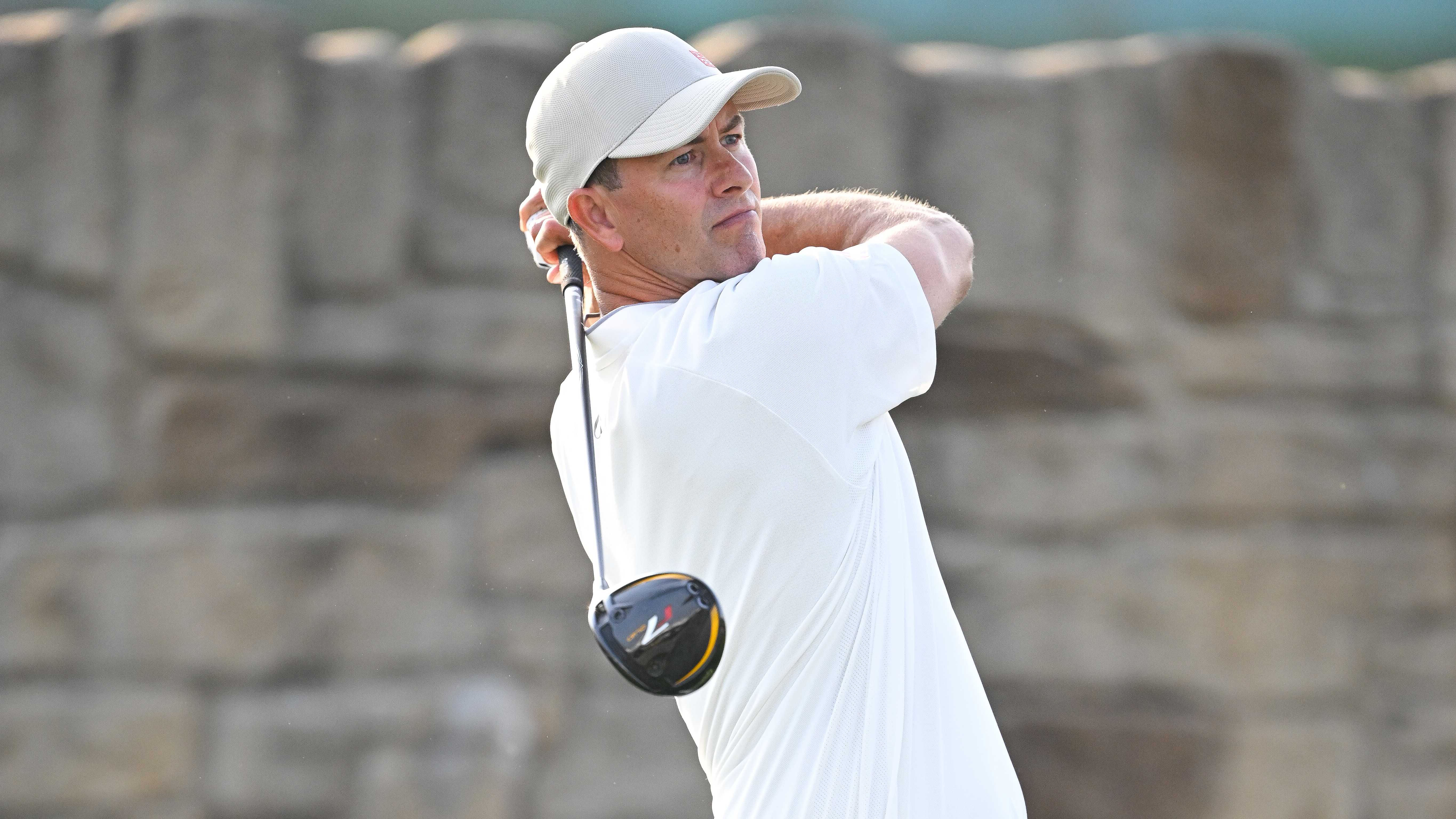 Photo of Adam Scott using the R7 Quad mini driver