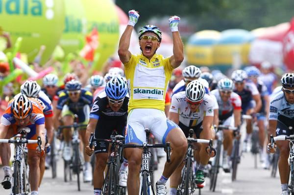 Marcel Kittel (Skil-Shimano) wins the sprint again