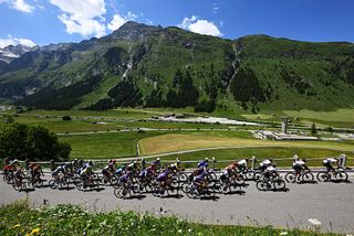 Stage 6 - Tour de Suisse: Jordi Meeus sprints to victory on stage 6 after breakaway caught at last minute