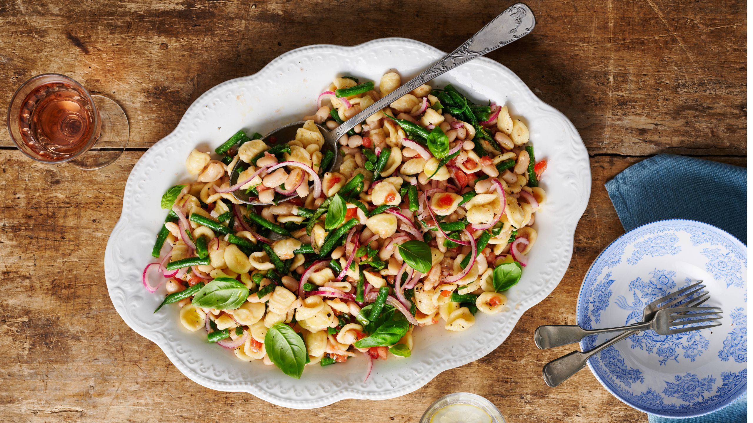 Tomato, bean and basil pasta salad recipe