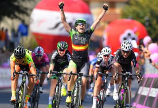 Sheyla Gutierrez wins Giro Rosa stage 7 in Baronissi