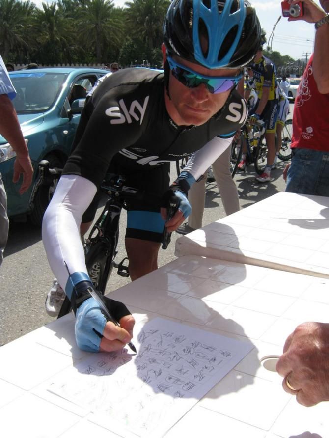 Vasil Kiryienka (Sky Procycling) signs on.