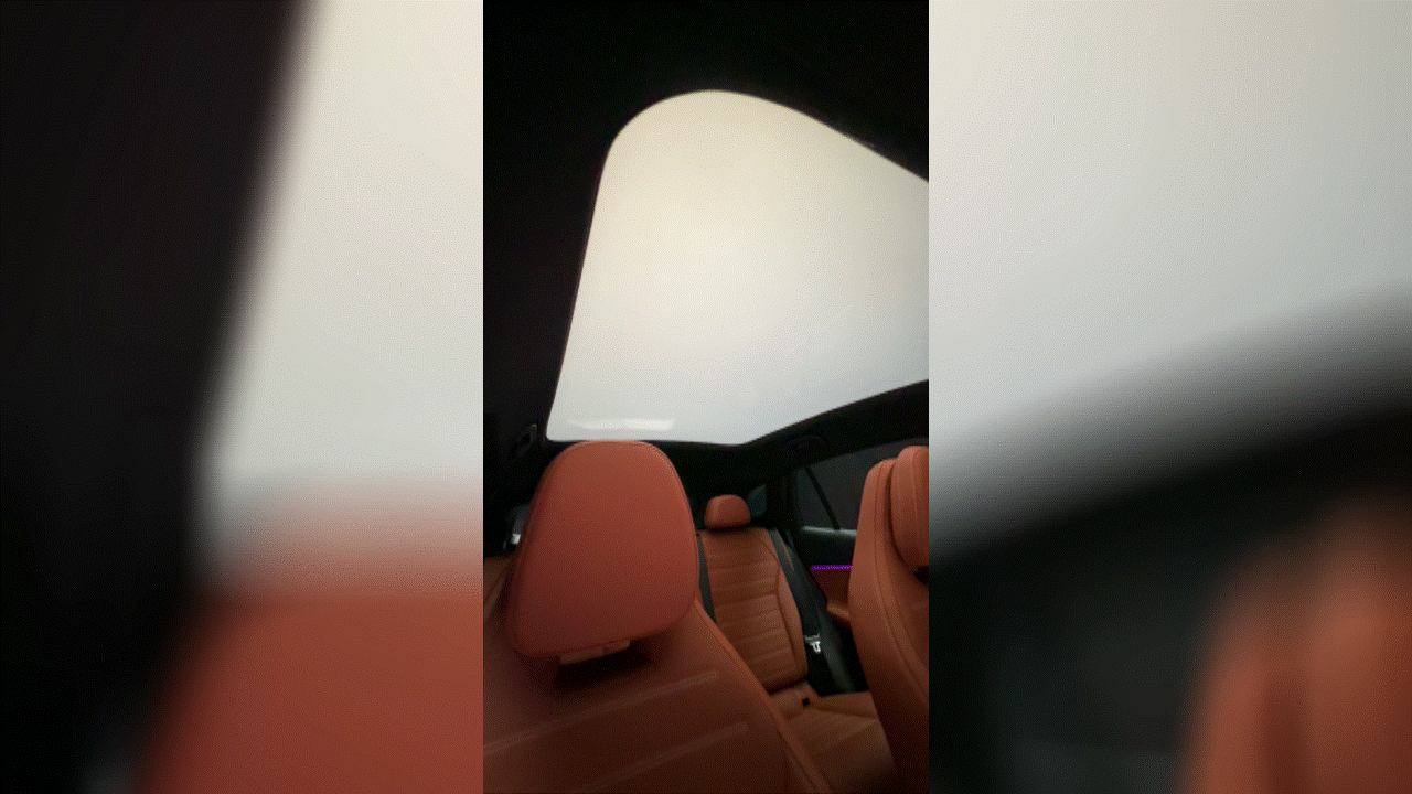 2027 Mercedes-Benz GLC EV roof.