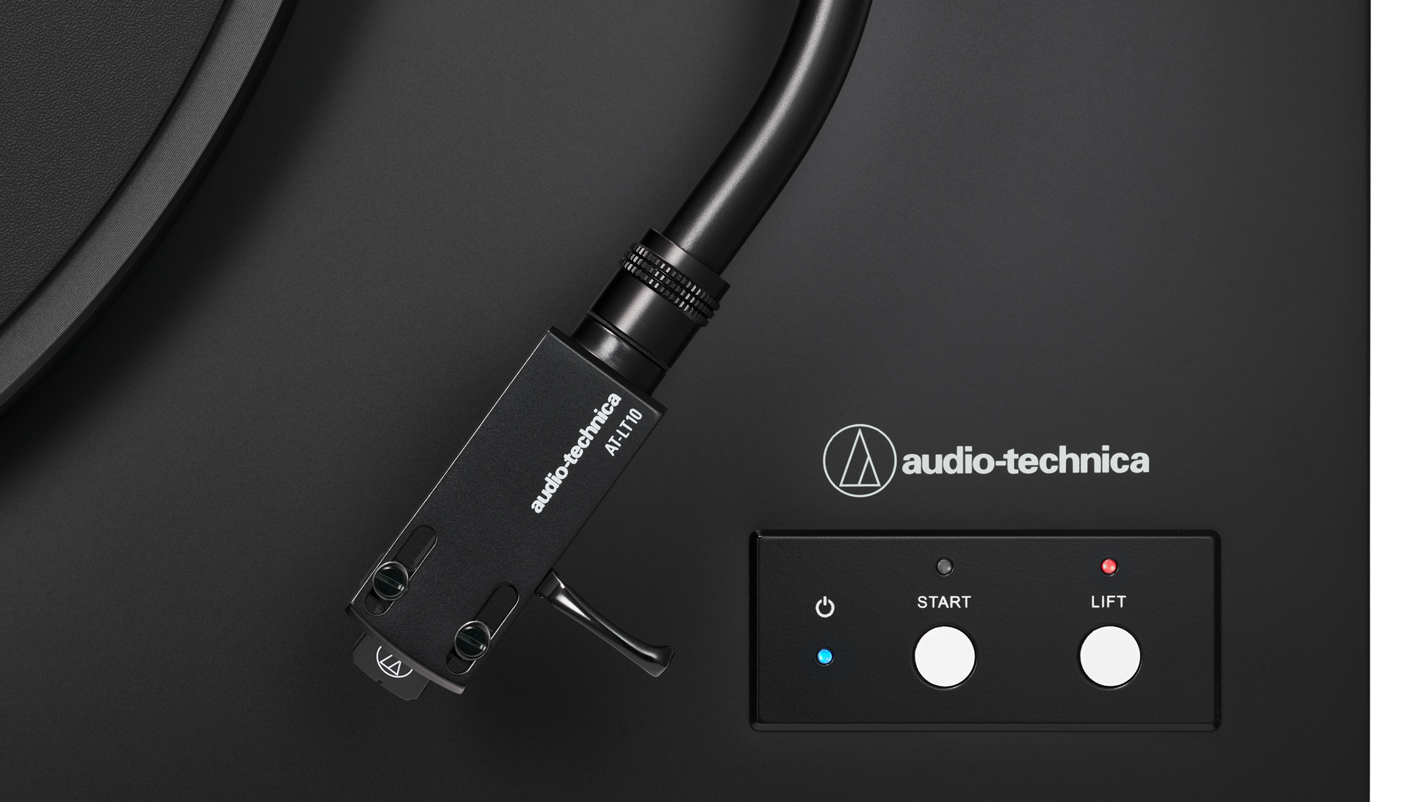 Audio-Technica выходит на новый уровень с проигрывателем AT-LP8X, обещая точность и удобство в использовании.