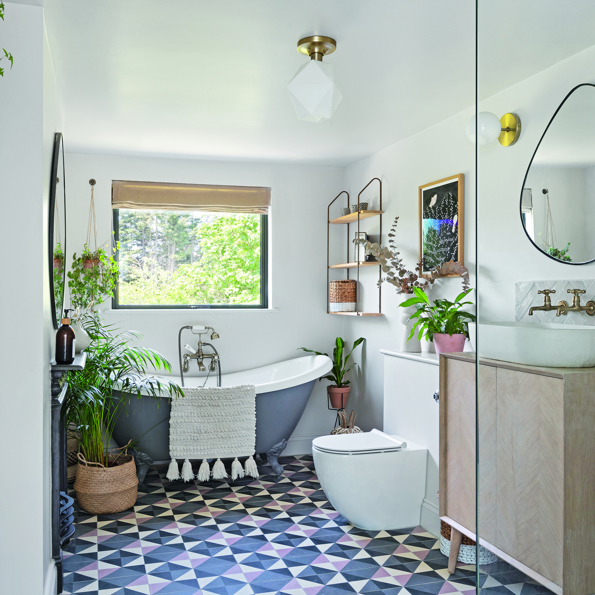 Bathroom with minimalist lighting and blue floors