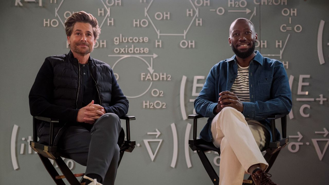 Rob Lowe and Lamorne Morris in Unstable