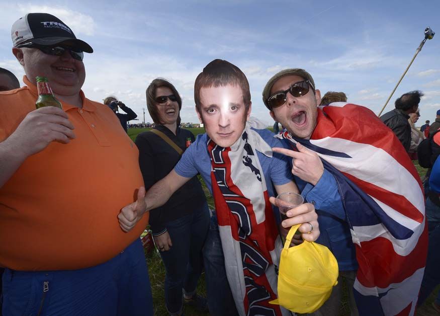 a Bradley Wiggins fan at Paris-Roubaix