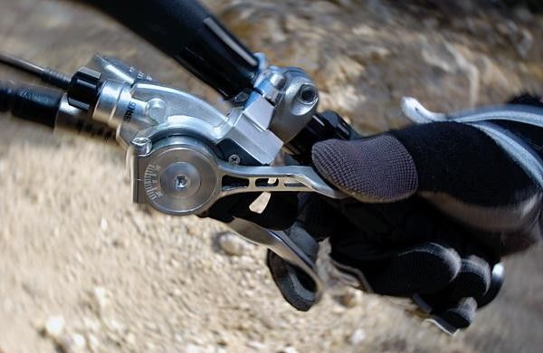 Hmm&hellip; there are no adjustments visible on this rider&rsquo;s hands.