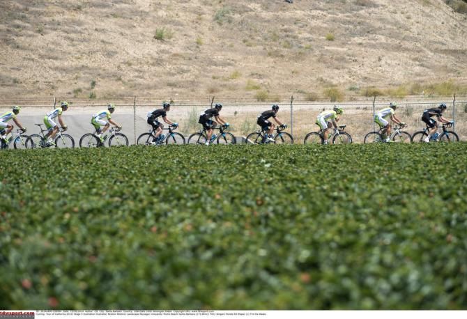 The rider passing through hot Californian country