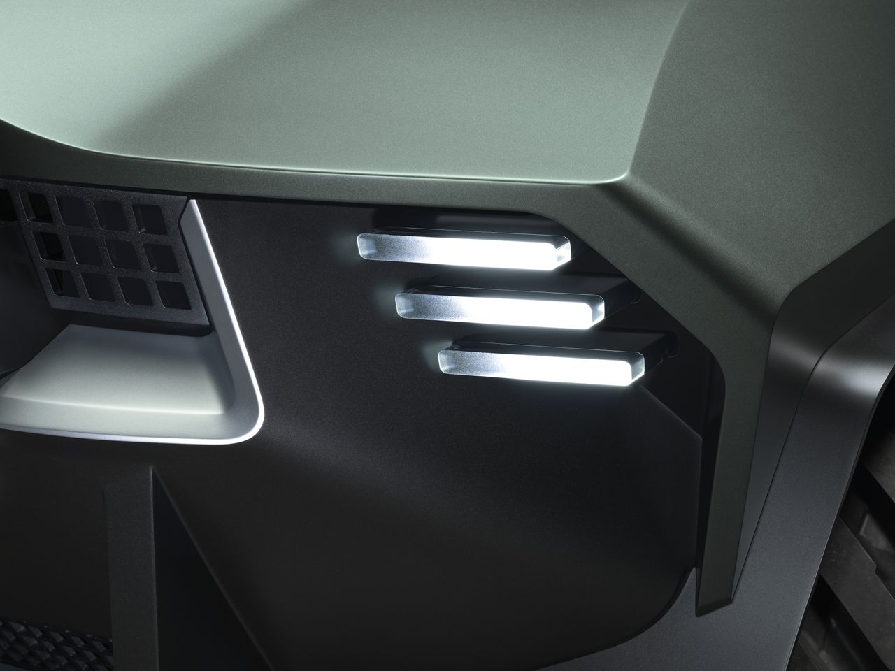 Aston Martin Dreadnought exterior design details