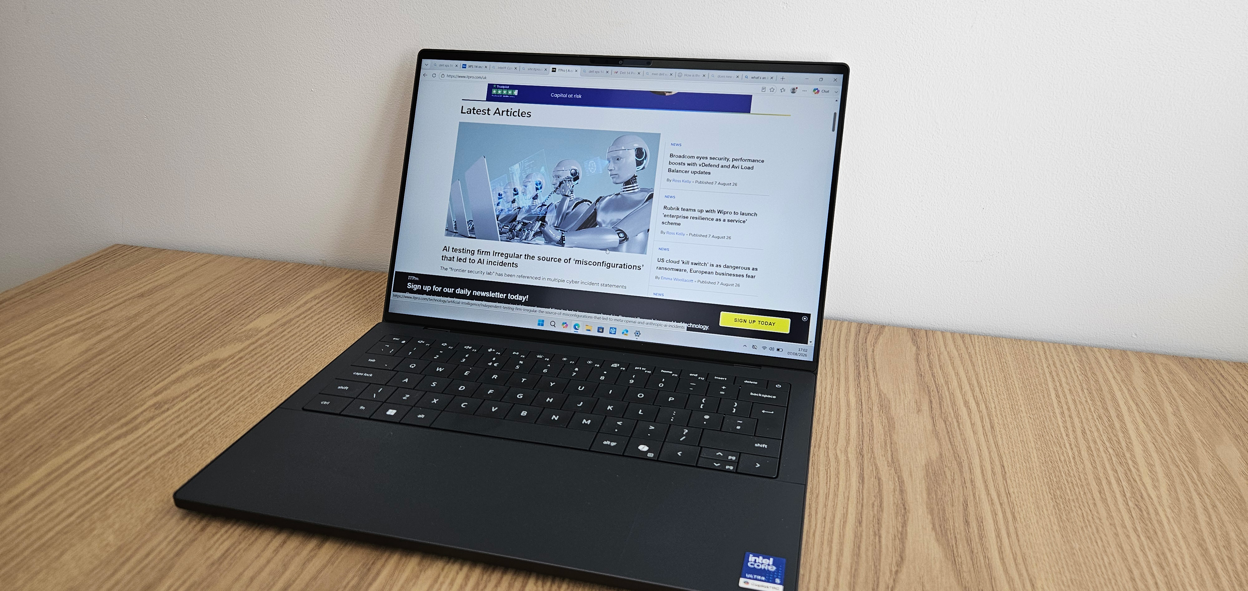 The XPS 14 (2026) on a desk