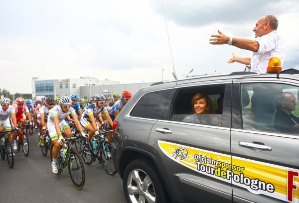 The race director sees off stage 2 of the Tour of Poland