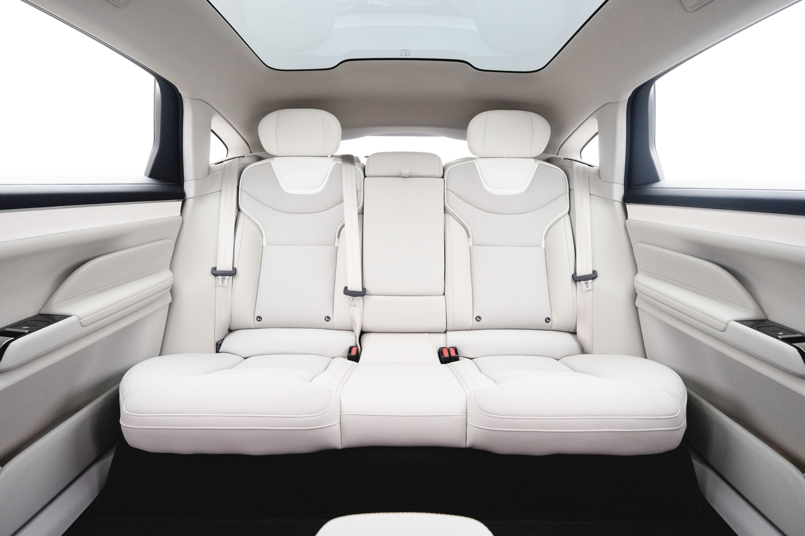 Rear seats in the Volvo ES90 Saloon