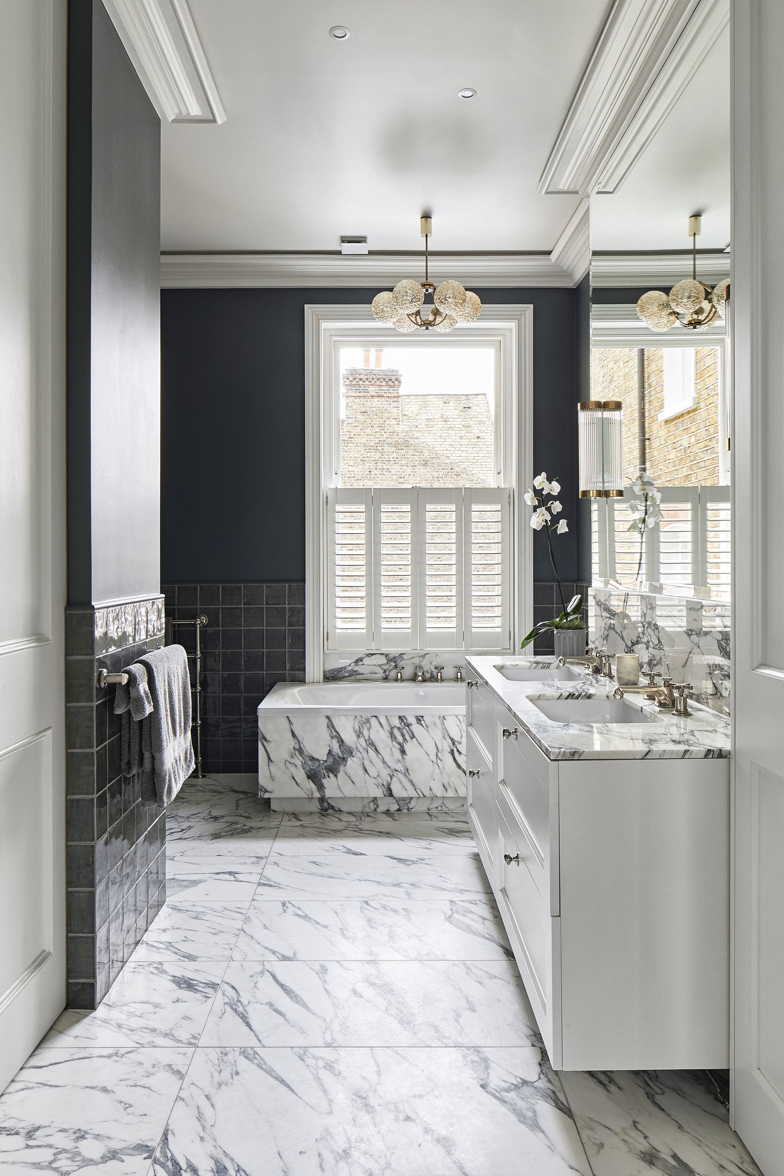 Grey and white bathroom ideas: 11 inspiring monochrome schemes | Homes and Gardens