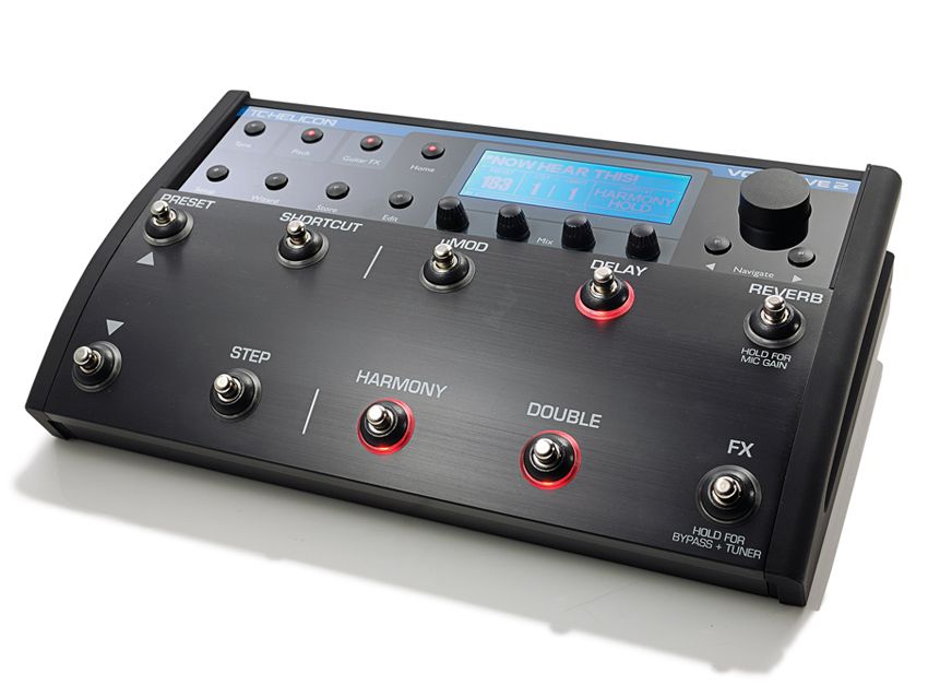 This stompbox can create dreamy harmonies for you, thanks to its real-time processing.
