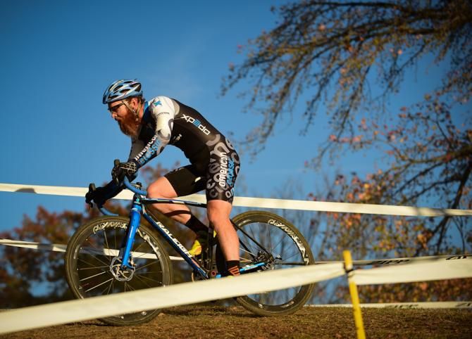 Robert Marion (American Classic) racing in the top ten