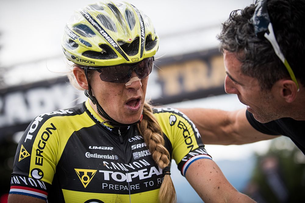 Sally Bigham wins women's 2016 Leadville 100