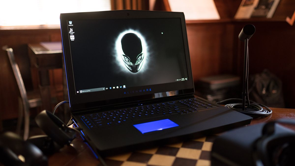 Alienware 15 and 17 mark Dell's first VR-ready gaming laptops with brand new design | TechRadar