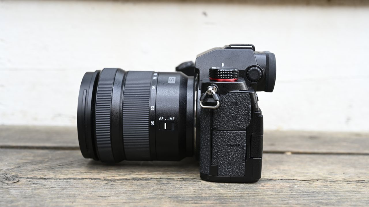 Panasonic Lumix S5
