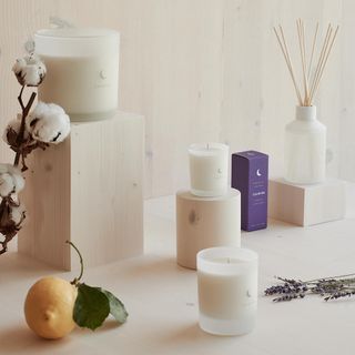 candle with soothing lavender scent