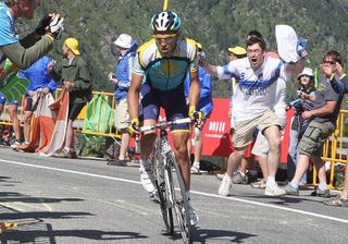 Alberto Contador on the attack in Tour de France stage seven to Arcalis