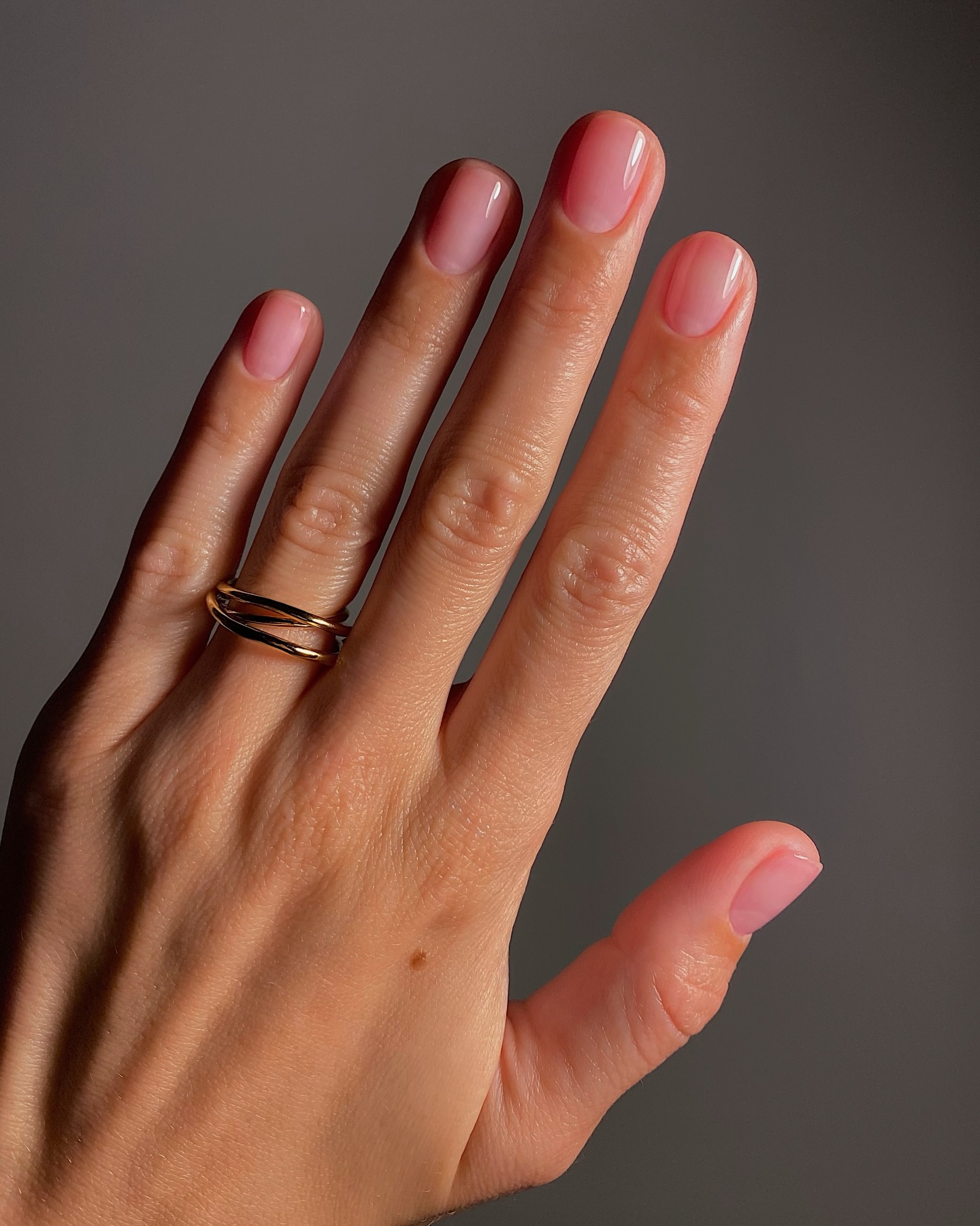 Summer Nail Trends 2026 – Fruit Juice Manicure