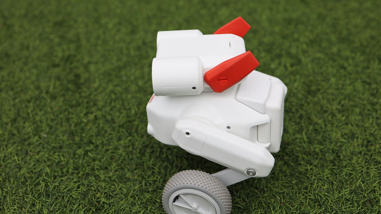 Mondo Beni camera robot