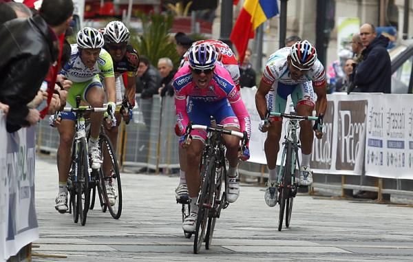 Pietropolli timed his sprint perfectly
