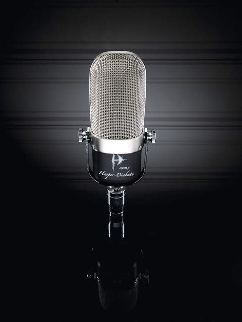 The HDR-1 ribbon microphone