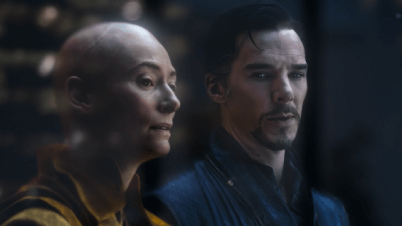 The Ancient One and Doctor Strange's astral forms chat in the latter's 2016 MCU movie