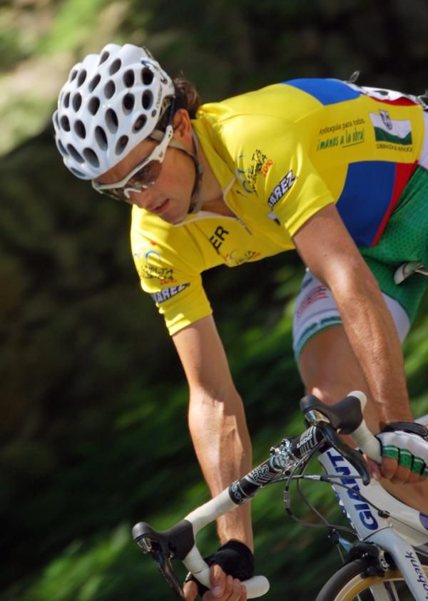 Oscar Sevilla in yellow at the Tour of Colombia.