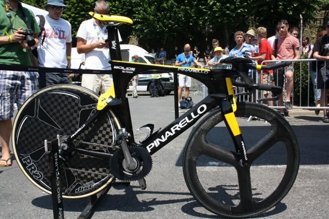 Who else&rsquo;s but Chris Froome&rsquo;s (Sky) Pinarello Bolide