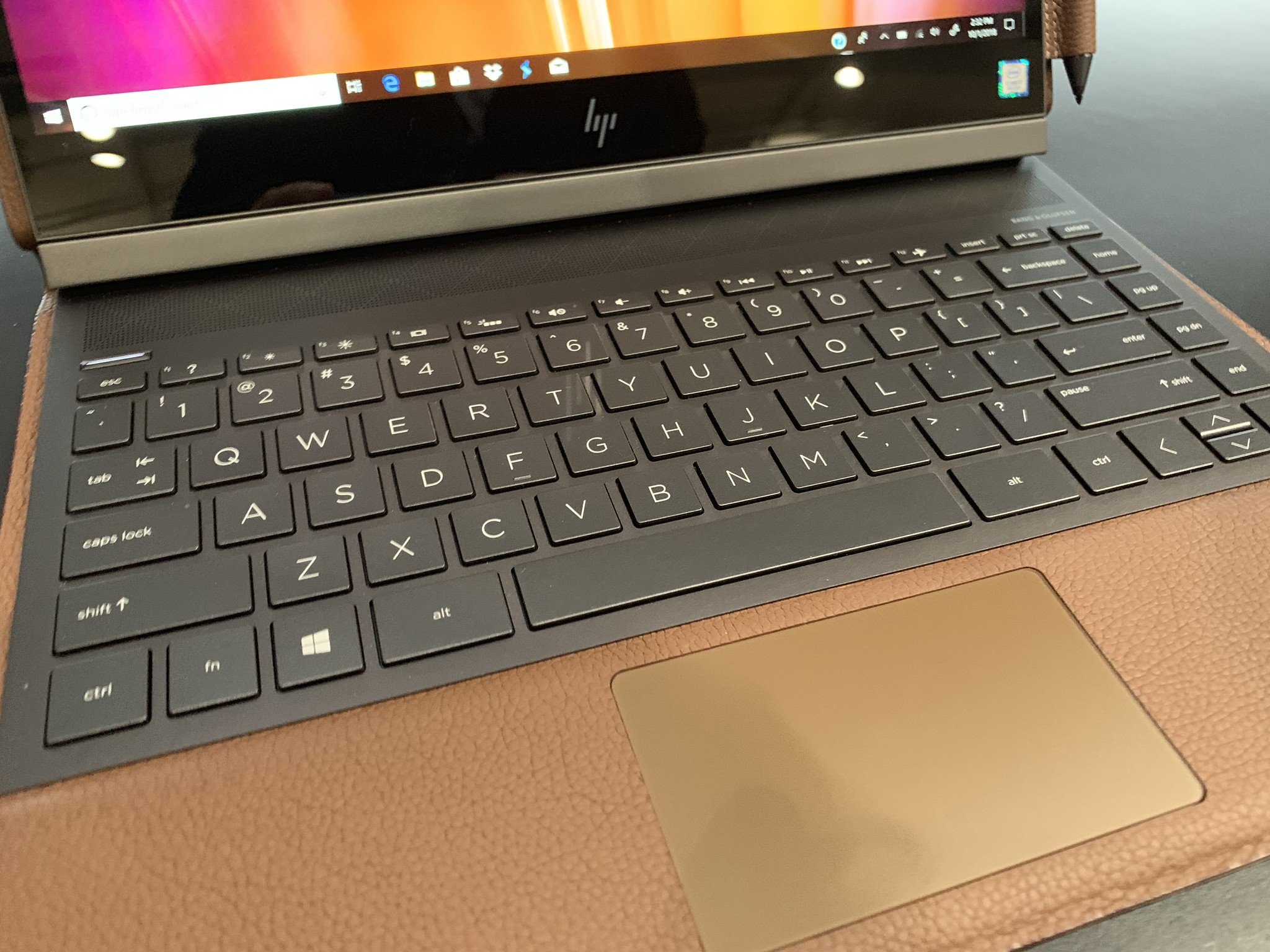 Hp spectre 2024 folio uk