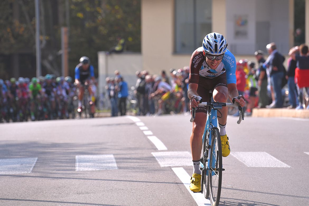 Pierre Latour tries to ride away from the peloton