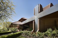 Australian architect Enrico Taglietti passed away, aged 93. Pictured here, his Apostolic Nunciature building in Canberra’s Red Hill.