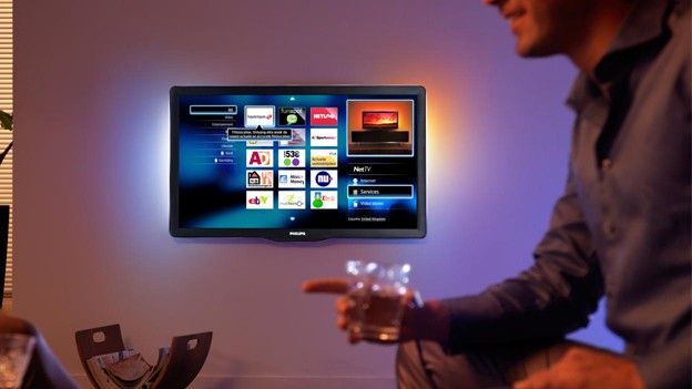 Philips 40PFL7605 wall