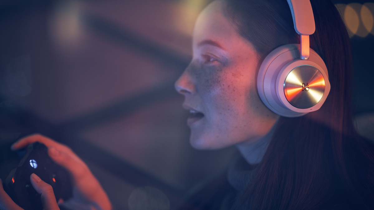 【美品】Bang & Olufsen Beoplay Portal Amazon.com: Bang & Olufsen Beoplay Portal Gaming Headset