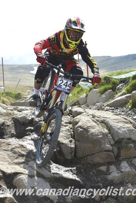 Mark Wallace (Devinci Global Racing) top North American