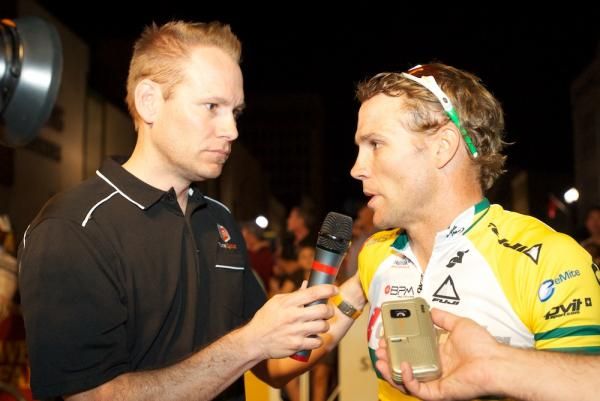 Chad Andrews interviews men's winner Jonathan Cantwell (V Australia).