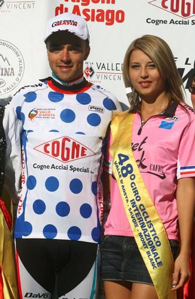Steve Bekaert (Omega Pharma Lotto Davo) leads the mountains classification)